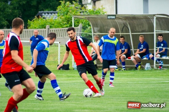 Zdjęcie w galerii na portalu naszraciborz.pl: Derby Raciborza: Fenomenalna passa Brzezia trwa wiadomości z regionu