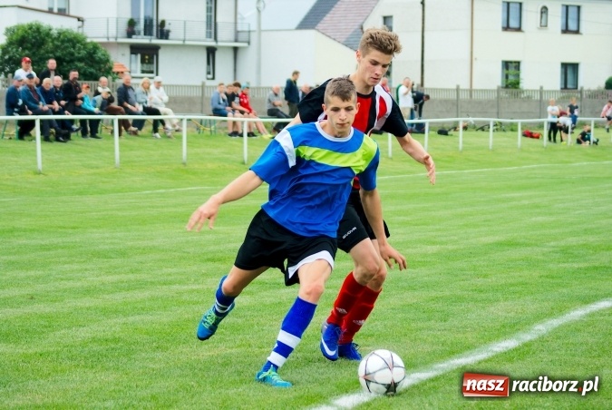 Zdjęcie w galerii na portalu naszraciborz.pl: Derby Raciborza: Fenomenalna passa Brzezia trwa wiadomości z regionu