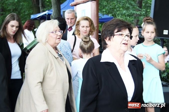 Zdjęcie w galerii na portalu naszraciborz.pl: Jubileusz ponownego odsłonięcia kamienia Eichendorffa w Brzeziu wiadomości z regionu