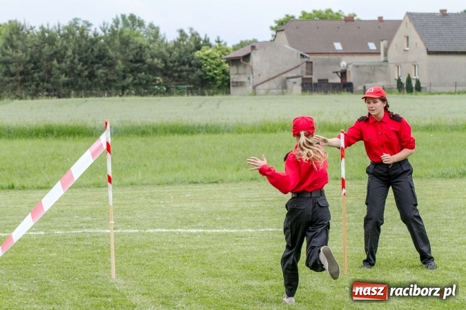 Zdjęcie w galerii na portalu naszraciborz.pl: 85 lat OSP Brzeźnica oraz gminne zawody w Grzegorzowicach wiadomości z regionu