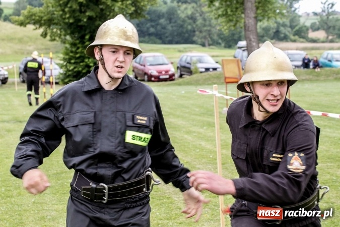 Zdjęcie w galerii na portalu naszraciborz.pl: 85 lat OSP Brzeźnica oraz gminne zawody w Grzegorzowicach wiadomości z regionu
