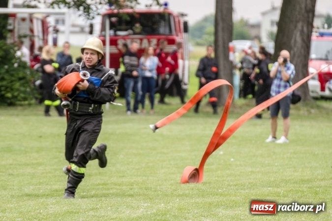 Zdjęcie w galerii na portalu naszraciborz.pl: 85 lat OSP Brzeźnica oraz gminne zawody w Grzegorzowicach wiadomości z regionu