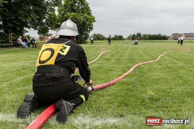 Zdjęcie w galerii na portalu naszraciborz.pl: 85 lat OSP Brzeźnica oraz gminne zawody w Grzegorzowicach wiadomości z regionu