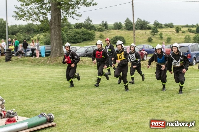 Zdjęcie w galerii na portalu naszraciborz.pl: 85 lat OSP Brzeźnica oraz gminne zawody w Grzegorzowicach wiadomości z regionu
