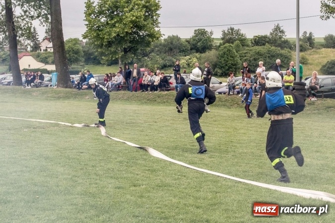 Zdjęcie w galerii na portalu naszraciborz.pl: 85 lat OSP Brzeźnica oraz gminne zawody w Grzegorzowicach wiadomości z regionu
