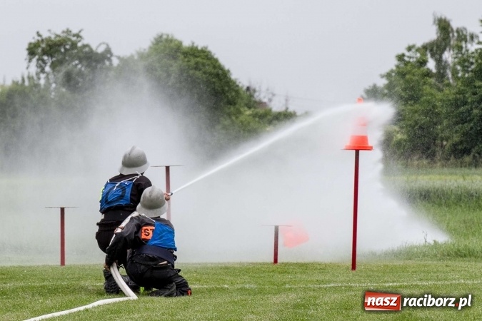 Zdjęcie w galerii na portalu naszraciborz.pl: 85 lat OSP Brzeźnica oraz gminne zawody w Grzegorzowicach wiadomości z regionu