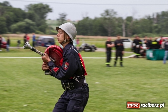 Zdjęcie w galerii na portalu naszraciborz.pl: 85 lat OSP Brzeźnica oraz gminne zawody w Grzegorzowicach wiadomości z regionu