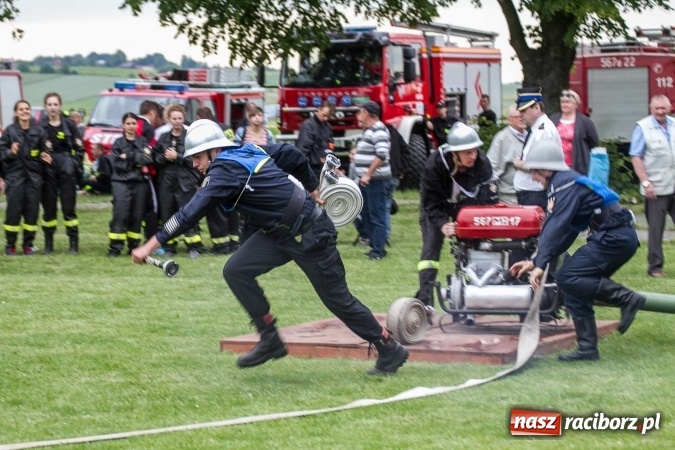 Zdjęcie w galerii na portalu naszraciborz.pl: 85 lat OSP Brzeźnica oraz gminne zawody w Grzegorzowicach wiadomości z regionu