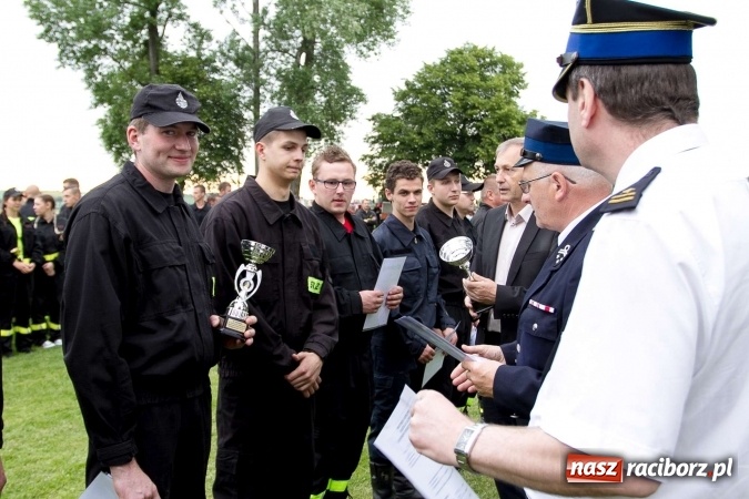 Zdjęcie w galerii na portalu naszraciborz.pl: 85 lat OSP Brzeźnica oraz gminne zawody w Grzegorzowicach wiadomości z regionu