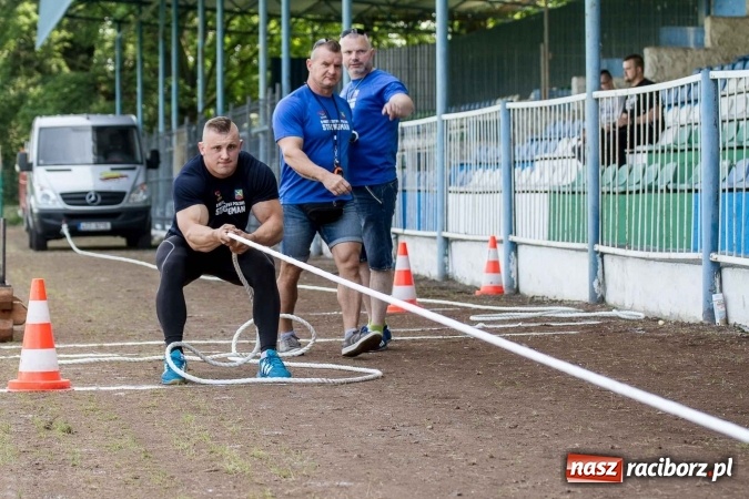 Zdjęcie w galerii na portalu naszraciborz.pl: II Mistrzostwa Polski Strongman w Kietrzu. Tichanów drugi FOTOREPORTAŻ wiadomości z regionu