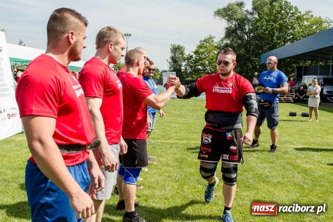 Zdjęcie w galerii na portalu naszraciborz.pl: II Mistrzostwa Polski Strongman w Kietrzu. Tichanów drugi FOTOREPORTAŻ wiadomości z regionu