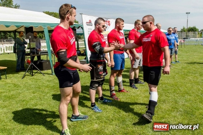 Zdjęcie w galerii na portalu naszraciborz.pl: II Mistrzostwa Polski Strongman w Kietrzu. Tichanów drugi FOTOREPORTAŻ wiadomości z regionu