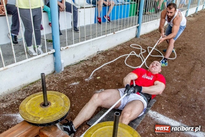 Zdjęcie w galerii na portalu naszraciborz.pl: II Mistrzostwa Polski Strongman w Kietrzu. Tichanów drugi FOTOREPORTAŻ wiadomości z regionu