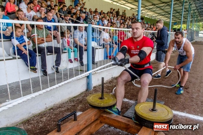 Zdjęcie w galerii na portalu naszraciborz.pl: II Mistrzostwa Polski Strongman w Kietrzu. Tichanów drugi FOTOREPORTAŻ wiadomości z regionu