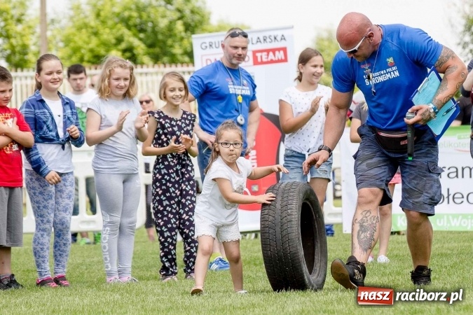 Zdjęcie w galerii na portalu naszraciborz.pl: II Mistrzostwa Polski Strongman w Kietrzu. Tichanów drugi FOTOREPORTAŻ wiadomości z regionu