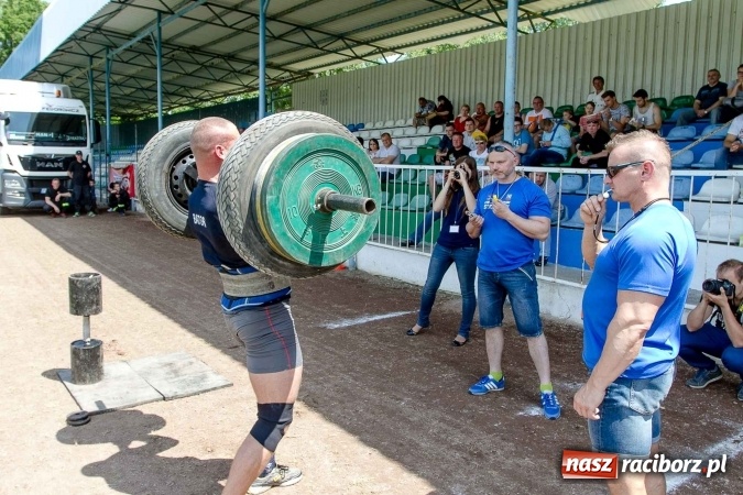 Zdjęcie w galerii na portalu naszraciborz.pl: II Mistrzostwa Polski Strongman w Kietrzu. Tichanów drugi FOTOREPORTAŻ wiadomości z regionu