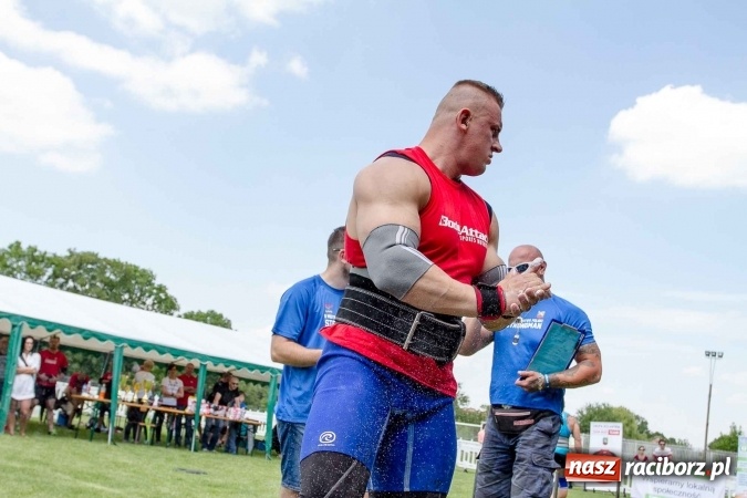 Zdjęcie w galerii na portalu naszraciborz.pl: II Mistrzostwa Polski Strongman w Kietrzu. Tichanów drugi FOTOREPORTAŻ wiadomości z regionu