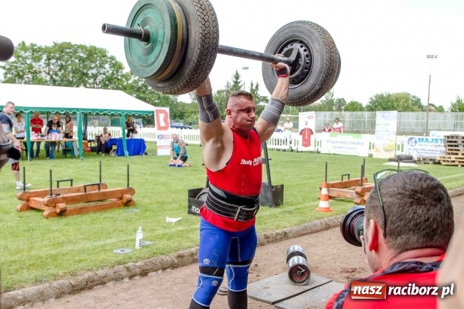 Zdjęcie w galerii na portalu naszraciborz.pl: II Mistrzostwa Polski Strongman w Kietrzu. Tichanów drugi FOTOREPORTAŻ wiadomości z regionu