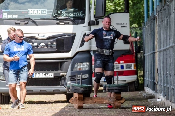 Zdjęcie w galerii na portalu naszraciborz.pl: II Mistrzostwa Polski Strongman w Kietrzu. Tichanów drugi FOTOREPORTAŻ wiadomości z regionu