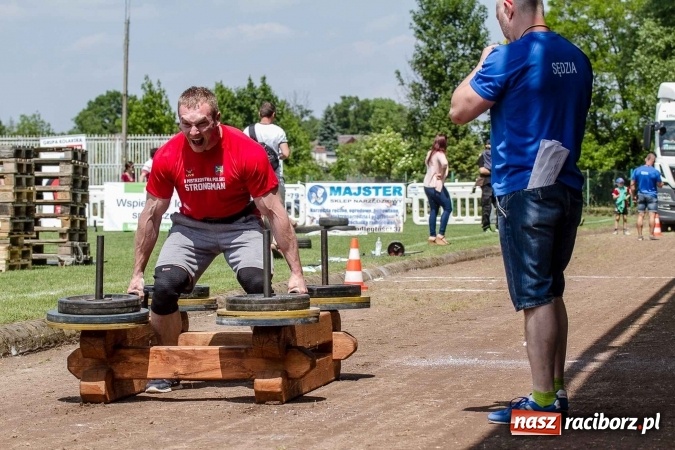 Zdjęcie w galerii na portalu naszraciborz.pl: II Mistrzostwa Polski Strongman w Kietrzu. Tichanów drugi FOTOREPORTAŻ wiadomości z regionu