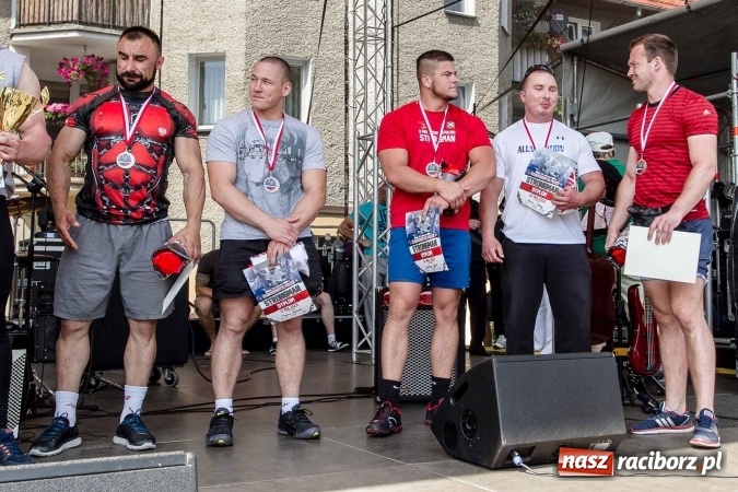 Zdjęcie w galerii na portalu naszraciborz.pl: II Mistrzostwa Polski Strongman w Kietrzu. Tichanów drugi FOTOREPORTAŻ wiadomości z regionu