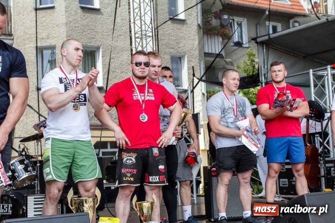 Zdjęcie w galerii na portalu naszraciborz.pl: II Mistrzostwa Polski Strongman w Kietrzu. Tichanów drugi FOTOREPORTAŻ wiadomości z regionu