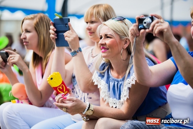Zdjęcie w galerii na portalu naszraciborz.pl: Festyn rodzinny i Czerwony Kapturek w Studziennej wiadomości z regionu