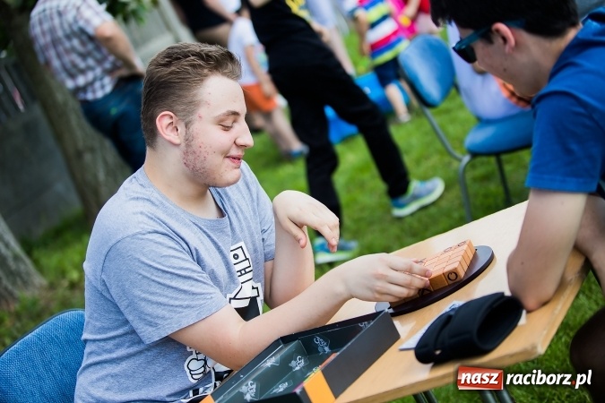 Zdjęcie w galerii na portalu naszraciborz.pl: Festyn rodzinny i Czerwony Kapturek w Studziennej wiadomości z regionu