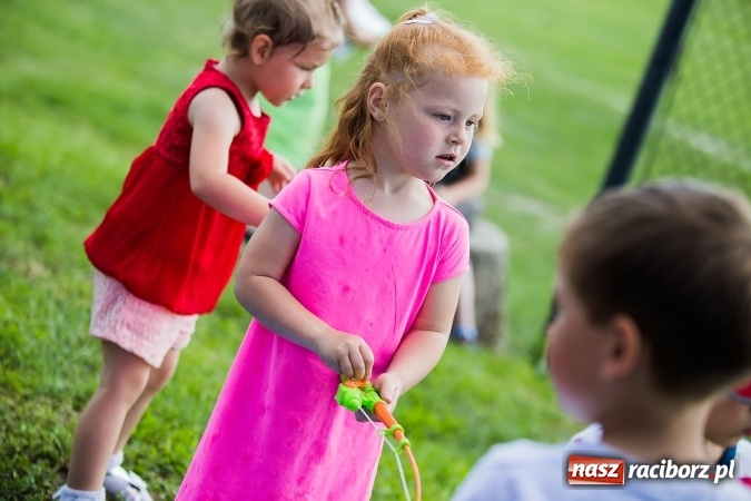 Zdjęcie w galerii na portalu naszraciborz.pl: Festyn rodzinny i Czerwony Kapturek w Studziennej wiadomości z regionu
