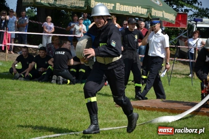 Zdjęcie w galerii na portalu naszraciborz.pl: Nie ma mocnych na Roszków! Pokonał o włos ekipę z Owsiszcz w gminnych zawodach! wiadomości z regionu