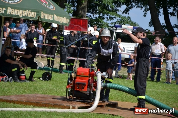 Zdjęcie w galerii na portalu naszraciborz.pl: Nie ma mocnych na Roszków! Pokonał o włos ekipę z Owsiszcz w gminnych zawodach! wiadomości z regionu