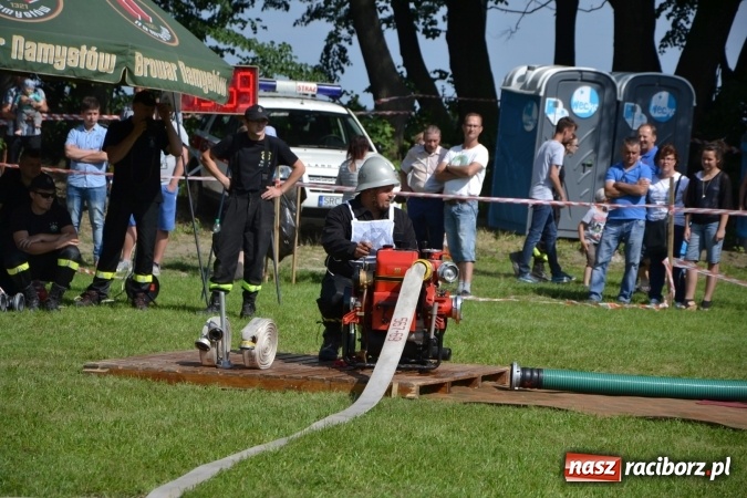 Zdjęcie w galerii na portalu naszraciborz.pl: Nie ma mocnych na Roszków! Pokonał o włos ekipę z Owsiszcz w gminnych zawodach! wiadomości z regionu