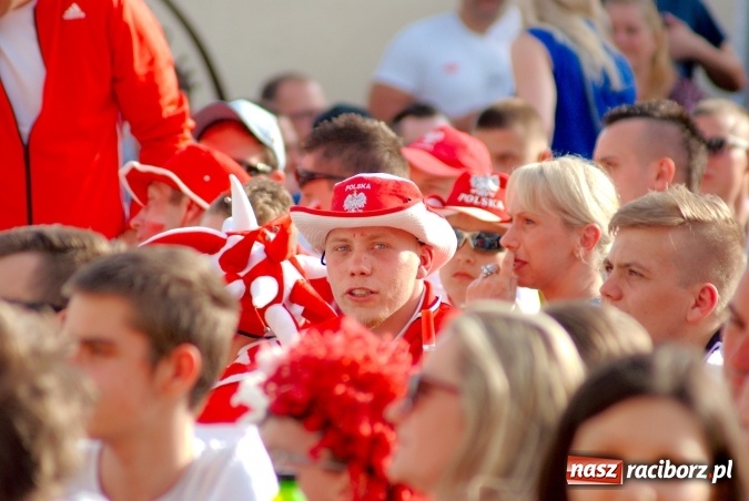 Zdjęcie w galerii na portalu naszraciborz.pl: Kto wygra? Polska czy Niemcy? Mecz do obejrzenia w strefie kibica i...  wiadomości z regionu