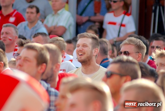 Zdjęcie w galerii na portalu naszraciborz.pl: Kto wygra? Polska czy Niemcy? Mecz do obejrzenia w strefie kibica i...  wiadomości z regionu