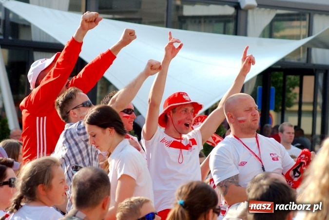 Zdjęcie w galerii na portalu naszraciborz.pl: Kto wygra? Polska czy Niemcy? Mecz do obejrzenia w strefie kibica i...  wiadomości z regionu