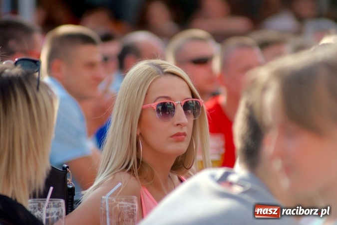Zdjęcie w galerii na portalu naszraciborz.pl: Kto wygra? Polska czy Niemcy? Mecz do obejrzenia w strefie kibica i...  wiadomości z regionu