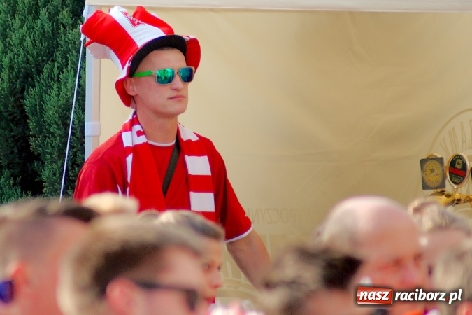 Zdjęcie w galerii na portalu naszraciborz.pl: Kto wygra? Polska czy Niemcy? Mecz do obejrzenia w strefie kibica i...  wiadomości z regionu