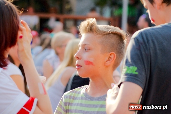 Zdjęcie w galerii na portalu naszraciborz.pl: Kto wygra? Polska czy Niemcy? Mecz do obejrzenia w strefie kibica i...  wiadomości z regionu