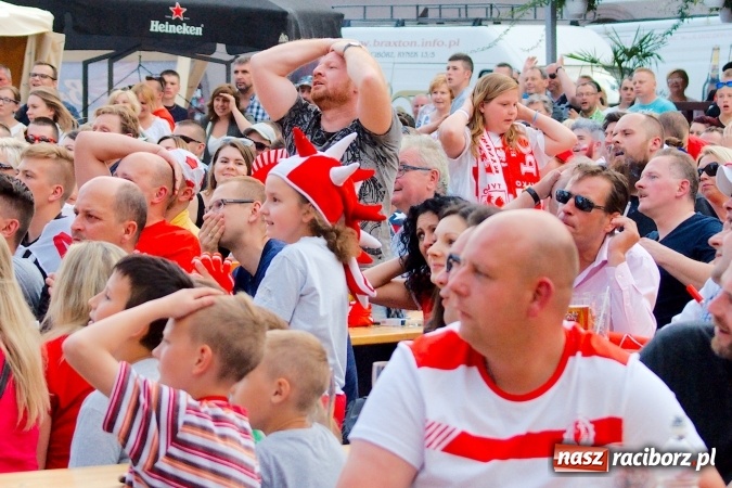 Zdjęcie w galerii na portalu naszraciborz.pl: Kto wygra? Polska czy Niemcy? Mecz do obejrzenia w strefie kibica i...  wiadomości z regionu