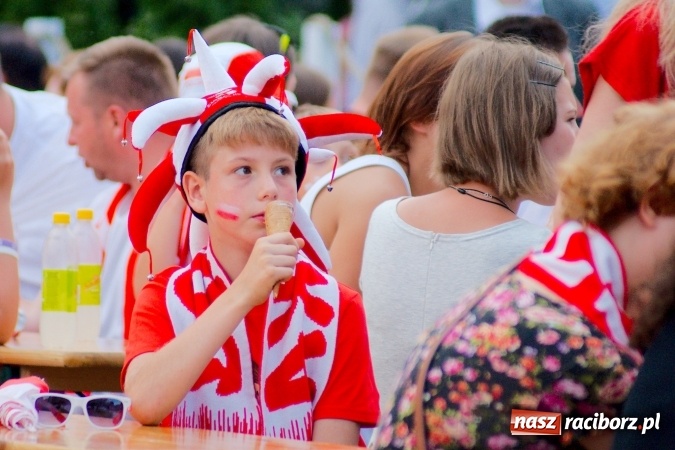 Zdjęcie w galerii na portalu naszraciborz.pl: Kto wygra? Polska czy Niemcy? Mecz do obejrzenia w strefie kibica i...  wiadomości z regionu