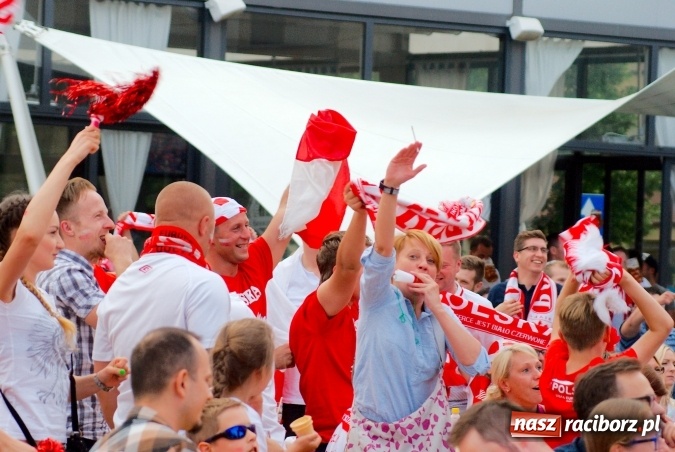 Zdjęcie w galerii na portalu naszraciborz.pl: Kto wygra? Polska czy Niemcy? Mecz do obejrzenia w strefie kibica i...  wiadomości z regionu