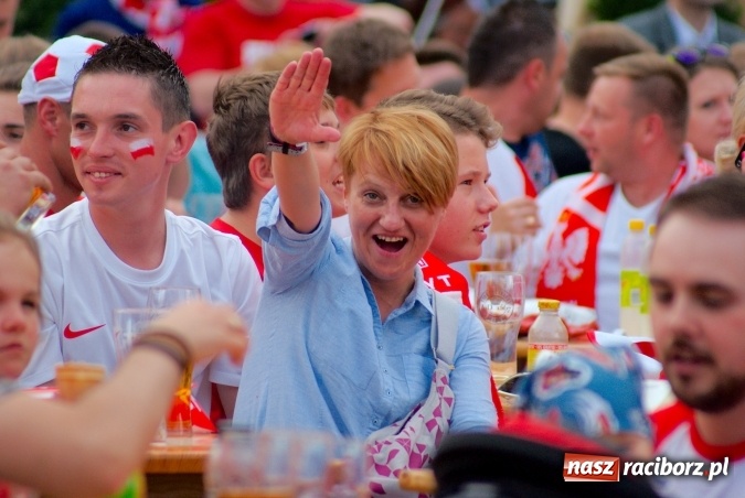 Zdjęcie w galerii na portalu naszraciborz.pl: Kto wygra? Polska czy Niemcy? Mecz do obejrzenia w strefie kibica i...  wiadomości z regionu
