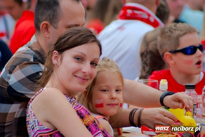 Zdjęcie w galerii na portalu naszraciborz.pl: Kto wygra? Polska czy Niemcy? Mecz do obejrzenia w strefie kibica i...  wiadomości z regionu