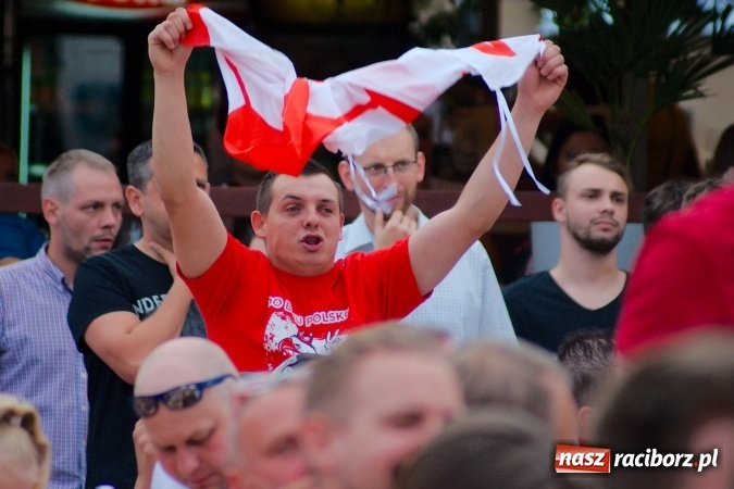 Zdjęcie w galerii na portalu naszraciborz.pl: Kto wygra? Polska czy Niemcy? Mecz do obejrzenia w strefie kibica i...  wiadomości z regionu