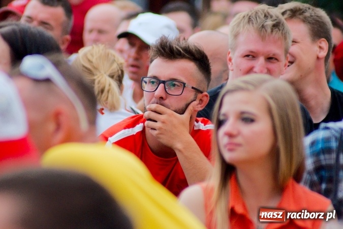 Zdjęcie w galerii na portalu naszraciborz.pl: Kto wygra? Polska czy Niemcy? Mecz do obejrzenia w strefie kibica i...  wiadomości z regionu