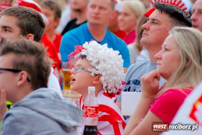Zdjęcie w galerii na portalu naszraciborz.pl: Kto wygra? Polska czy Niemcy? Mecz do obejrzenia w strefie kibica i...  wiadomości z regionu