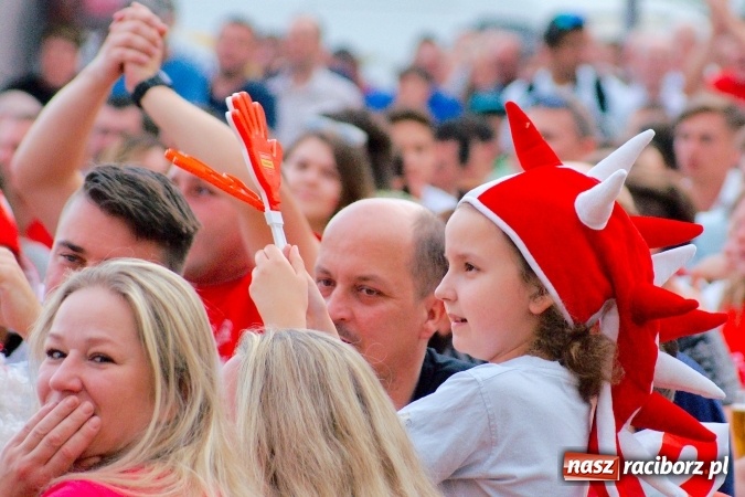 Zdjęcie w galerii na portalu naszraciborz.pl: Kto wygra? Polska czy Niemcy? Mecz do obejrzenia w strefie kibica i...  wiadomości z regionu