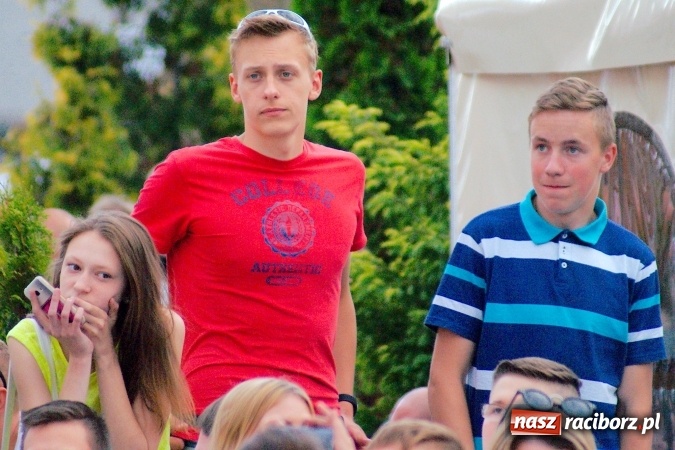 Zdjęcie w galerii na portalu naszraciborz.pl: Kto wygra? Polska czy Niemcy? Mecz do obejrzenia w strefie kibica i...  wiadomości z regionu