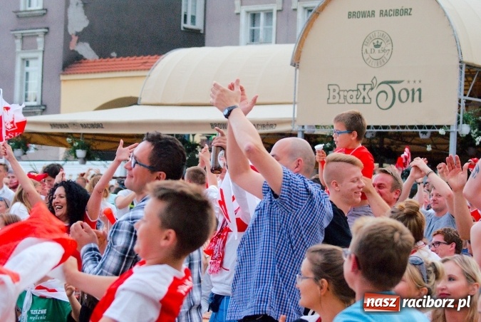Zdjęcie w galerii na portalu naszraciborz.pl: Kto wygra? Polska czy Niemcy? Mecz do obejrzenia w strefie kibica i...  wiadomości z regionu