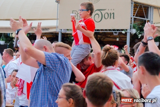 Zdjęcie w galerii na portalu naszraciborz.pl: Kto wygra? Polska czy Niemcy? Mecz do obejrzenia w strefie kibica i...  wiadomości z regionu